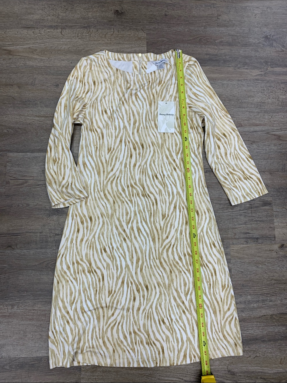 Tommy Bahama Beige and White Zebra-Print Long-Sleeve Shift Dress Size Small